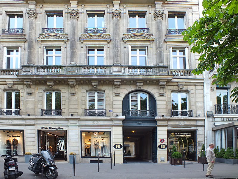 Implants dentaire - Docteur Laurent SAADA, Chirurgien dentiste Paris